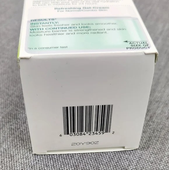 Garnier SkinActive Moisture Rescue Refreshing Gel-Cream - Green - Picture 3 of 3